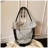 Bolsos de Moda para Mujer, Nuevo Bolso de Hombro Plegable Elegante para Debajo del Brazo, Diseño Único, Adecuado para la Escuela y el Viaje Diario, Bolso Cruzado