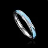 Anillo de pareja camelia corazón mujer hombres ins lujo ligero diseño de nicho anillo de moda regalo de San Valentín venta al por mayor