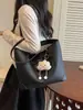 Bolso tote retro de color sólido para mujer 2026, moderno y versátil, bolso de hombro de gran capacidad para el día a día, bolso de mano estilo coreano