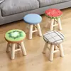 Taburete pequeño de madera maciza para uso doméstico, elegante taburete para cambiarse los zapatos, taburete redondo, taburete bajo para sofá de adulto, banco pequeño al por mayor