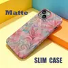 El más vendido en Europa y América, tono rosa suave pintura al óleo lirio floral 17pm funda de película para teléfono para iPhone 16 con agujeros grandes cubierta protectora