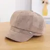 Otoño/Invierno Celebridad de Internet Retro Adelgazante Facial Suede Felpa Color Sólido Boina Sombrero para Mujer Versátil Sombrero de Pintor Protección Solar Gorra de Ocho Paneles