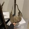 Bolso de Media Luna Retro Elegante de Gran Capacidad Otoño e Invierno Nueva Moda Bolso de Hombro con Borlas Lujo Ligero Combinación Universal Bolso de Axila Venta al por Mayor