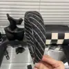 Faixa de Cabelo Xadrez de Tricô de Cano Alto com Aba Larga para Mulheres, Super Estilo Fada e Doce, Faz o Rosto Parecer Menor, Presilha para Lavar o Rosto, Estilosa