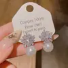 Pendientes de Copo de Nieve con Circonita Microincrustada, Aguja de Plata 925 para Mujer, Diseño de Nicho, Lujo de Gama Alta, Pendientes de Perla de Gama Alta