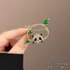 Broche Borboleta de Metal, Acessório de Luxo de Alta Qualidade para Nicho, Corsage Retro Fashionável, Alfinete de Roupa, Joia Anti-Exposição