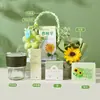 Presentes para o Dia do Professor de 2026 para Professores e Clientes: Pequenos Presentes Práticos e de Alto Padrão e Buquês para Homens e Mulheres em Escolas de Ensino Fundamental e Jardins de Infância