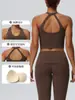 Top de tirantes halter con escote en V profundo, estilo europeo y americano, para yoga para mujer, top deportivo de alta elasticidad tipo nube con almohadillas en el pecho para fitness y running, hermoso diseño de espalda 62125
