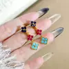 Conjunto de Pulseira, Colar, Anel e Brincos de Luxo de Alta Qualidade, Colorido, com Franjas, Trevo e Cravejado com Diamantes, Estilo Retrô Dopamina