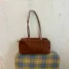 Bolso de ante nuevo para principios de otoño bajo el brazo, bolso tipo almohada retro minimalista, textura suave, bolso de hombro baguette casual para el día a día