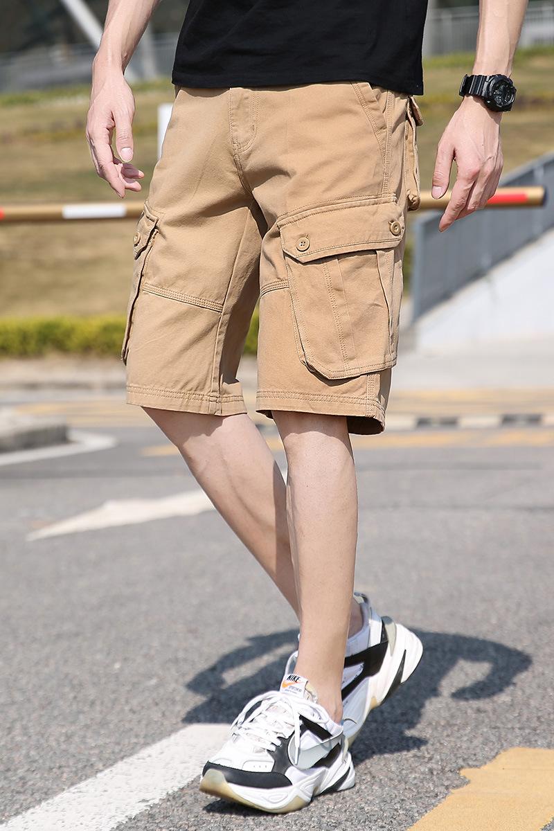 卡其色