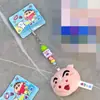 Colgante de Peluche Auténtico Crayon Shin-Chan Encanto para Teléfono Muñeco de Tela Lindo Pequeño Bolso de Goteo Accesorio Llavero