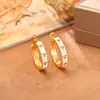 Pendientes Exquisitos Retro Europeos y Americanos con Forma de Corazón Rojo, Lujo Ligero, Moda de Alta Gama, Pendientes Elegantes y Únicos, Elegantes Pendientes de Circonita para Mujer