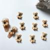 Nueva joyería para uñas de oso color té con leche, accesorios de resina con forma de galleta de oso de celebridades de Internet, joyería de dibujos animados para uñas al por mayor