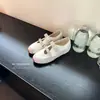 Estoque Disponível Sapatos Mary Jane Retrô de Couro Genuíno Femininos Primavera Verão Novos Vazados Fecho Mágico Estilo Ballet Esportivo Aumentadores de Altura Sapatos Casuais