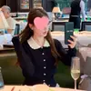 Cárdigan de Punto Azul Marino con Color de Contraste y Cuello de Muñeca para Mujer Primavera, Otoño e Invierno Ropa Interior Nuevo Diseño de Pétalos Manga Larga 2025