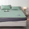 Categoría a Grado Materno e Infantil Set de Tres Piezas de Colchoneta de Látex de Seda de Hielo Verano Sábana Ajustable Dormitorio Estudiante Colchoneta Acondicionada Transpirable