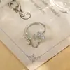 Anillo de Zirconia Exquisito Ultra Brillante de Lujo Ligero para Mujer, Anillo Abierto de Diseño Exclusivo para Dedo Índice con un Toque de Alta Gama y Temperamento Elegante
