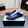 Versão de Luxo ~ 2025 Novo Estilo Pequena Fragrância Esportivas Sapatos de Pai Cadarço Sapatilhas Casuais Versáteis Sapatos de Treinamento Moral para Mulheres
