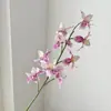 Flores de iris artificiales de 9 cabezas, ideales para decoraciones de techos en salones de bodas, arreglos de pasillos, escaparates y para crear fondos escénicos.