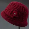 Chapéus Quentes e à Prova de Frio para Outono e Inverno para Mulheres de Meia-Idade e Idosas, Chapéus de Vovó, Cachecóis, Gorros de Lã Grossa Trançados com Forro de Fleece Femininos