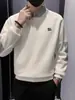 Suéter Leve de Outono e Inverno para Homens de Meia-idade, de Alta Qualidade, Simples e Casual, Versátil, Moderno, Gola Redonda, Falso Duas Peças, Suéter Listrado Moderno