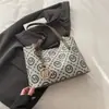 Bolsas de comercio exterior: bolsas de mano simples y versátiles con estampado de rombos, bolsos de mano estampados, bolsos de hombro, bolsas de mano versátiles para el día a día, transfronterizos