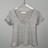 Camiseta Negra Autodiseñada de Dongdaemun Corea Adelgazante~Sexy Cuello Semiabierto Mostrando el Pecho Ajustada de Manga Corta Estilo Ay Corto Ropa Interior