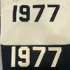 Camisetas y Sudaderas Personalizadas de una Fábrica de Impresión con Logos Bordados, Tecnología de Flockado, Impresión Digital Directa y Ropa de Manga Corta con Texto Impreso