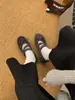 Primer Encuentro Temporada Otoño Nuevo Estilo Coreano Retro Lunares Zapatos Mary Jane Mujer Correa Cruzada Suela Plana Corte Bajo Zapatos Individuales Zapatos de Ballet