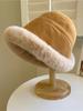 Sombrero de felpa invierno forrado de polar moda para mujer engrosado que hace ver el rostro pequeño sombrero de cubeta moderno estilo coreano que combina con todo cálido orejeras sombrero de pescador