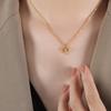 Colgante Verano Xiangfeng doce constelaciones Aries león gitano estrella collar de acero de titanio chapado en oro real de 18 quilates