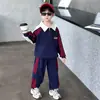 Ropa Infantil de Comercio Exterior para Otoño 2026, Conjunto de Dos Piezas a la Moda Estilo Urbano con Tirantes para Niños Pequeños, Bordado