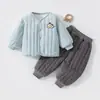 Conjunto de dos piezas para bebé, chaqueta de algodón acolchada engrosada para otoño e invierno y pantalones, ropa exterior para niños con parte superior acolchada