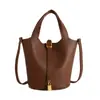Bolso tipo tote para mujer para el día a día, nueva colección otoño 2026, bolso de hombro moderno y elegante con un alto atractivo estético, diseño de bolso anidado a la moda