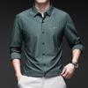 Camisa de Manga Longa de Alta Qualidade para Homens Nova Estilo Primavera 2026 Gola Listras Verticais Roupa de Pai Casual de Negócios Camisa Masculina