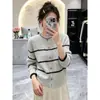 Suéter listrado de design exclusivo, novo estilo outono e inverno, jaqueta cardigã de manga comprida com blocos de cor listrados e gola redonda