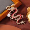 Broche Creativo de Dragón Zodiacal Volador para Hombre Incrustado de Diamantes Estilo Nacional Dragón Xiang Jugando Perla Accesorios Ropa de Animales Anti-luz