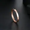 Conjunto de 3 peças estilo coreano de luxo leve de anéis de aço inoxidável cravejados de diamantes para mulheres, anel de diamante de zircônia microincrustado, joias de mão da moda