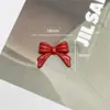 Mariposa Rojo Brillante Nueva Combinada con Accesorios de Aleación, Parche de Pintura Brillante Simple, Accesorios para el Cabello Hechos a Mano, Material para DIY de Funda de Teléfono Móvil
