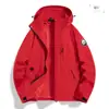 Chaqueta funcional exterior del mismo estilo de Luotuo para mujer, chaqueta de plumón tres en uno, chaqueta de montañismo a prueba de viento e impermeable para otoño e invierno para hombre
