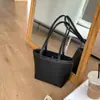 Bolso tote pequeño estilo coreano para mujer, bolso cubo versátil de cuero PU esmerilado de nicho, bolso de hombro de moda nuevo transfronterizo para mujer