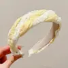 Faixa de cabelo xadrez de cetim para mulheres, faixa de cabelo antiderrapante para outono e inverno, uso diário, faixa de cabelo para lavar o rosto, acessório de cabelo de coroa alta