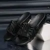 Sandalias Nuevas de Huella Dactilar de Verano, Pantuflas Deportivas para Hombre, Pantuflas de Pareja, Pedidos de Exportación Personalizados de Fábrica para Mujer