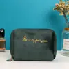 Bolsa de Maquiagem de Veludo Personalizada de Fábrica com Zíper e Alça, Cilindro Bordado para Batom, Bolsa de Cosméticos de Grande Capacidade, Atacado