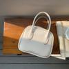 Estilo Coreano Verão 2022 Nova Bolsa Quadrada Pequena Bolsa de Mão Versátil Bolsa Feminina Design de Nicho Bolsa Transversal Personalizada de Alta Qualidade