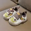 Sapatos para Bebês e Crianças Pequenas Anti-Chute Proteção para os Pés Sapatos Infantis Estilo Outono 2026 Solado Macio Antiderrapante Sapatos Casuais para Bebês e Crianças Pequenas Masculinas Em Estoque