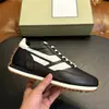 Tênis casuais decorativos retrô listrados em couro brilhante para homens, solas de borracha com blocos de cor preto e branco para o mercado transfronteiriço TF com design serrilhado