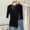 Blusa de Tricô Manga Média Slim Fit Gola V Cor Damasco Estilo Coreano Fina de Verão para Mulheres 2026 Nova Blusa Base de Manga Curta