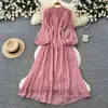 Elegante vestido de lunares estilo francés con cuello alto y mangas abullonadas para mujer, entallado en la cintura, adelgazante y elegante vestido largo, nueva colección otoño 2026